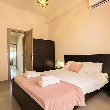 Luxury Apartment By The Sea- Euripus Strait Karababás Екстериор снимка
