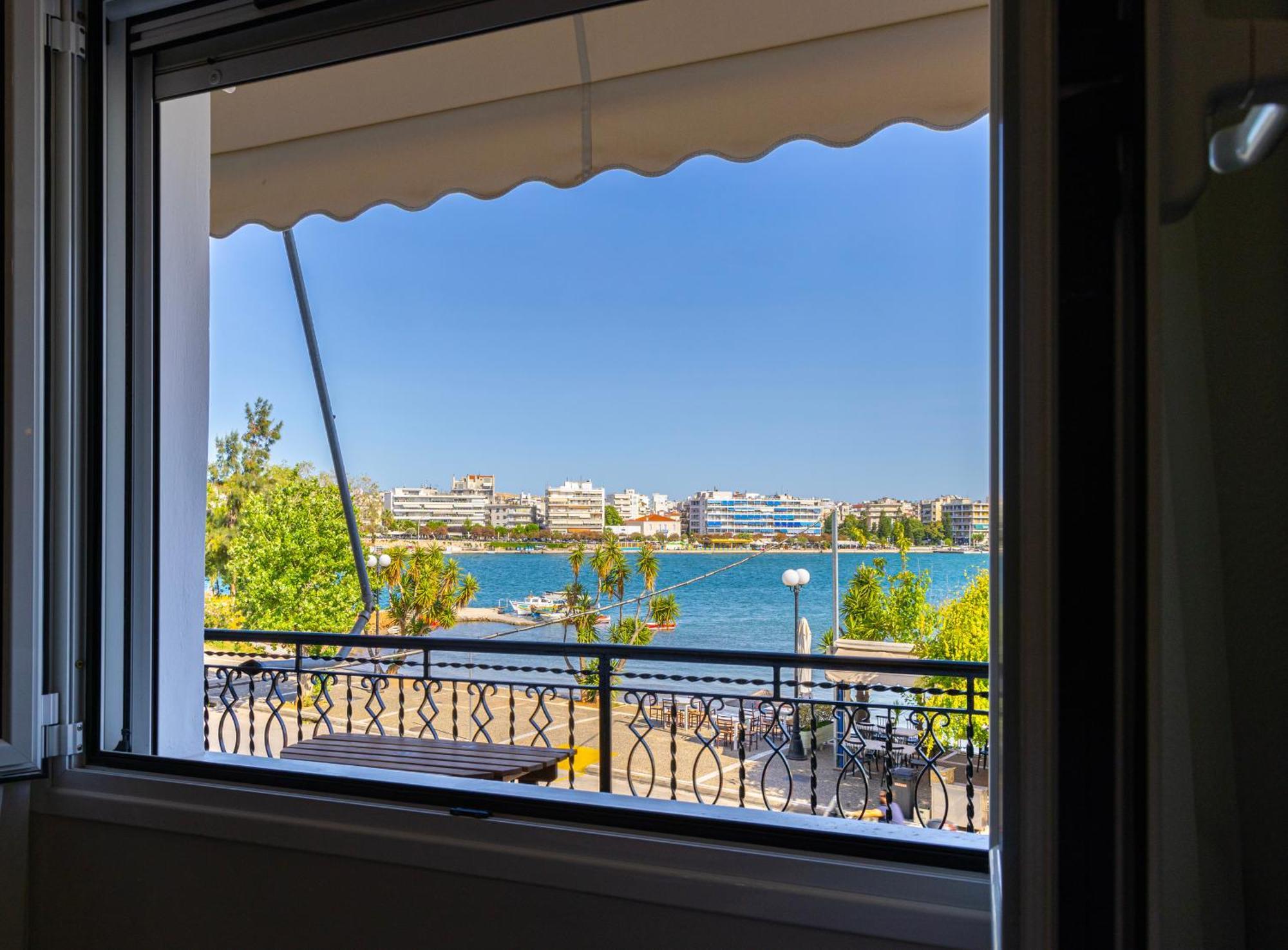 Luxury Apartment By The Sea- Euripus Strait Karababás Екстериор снимка