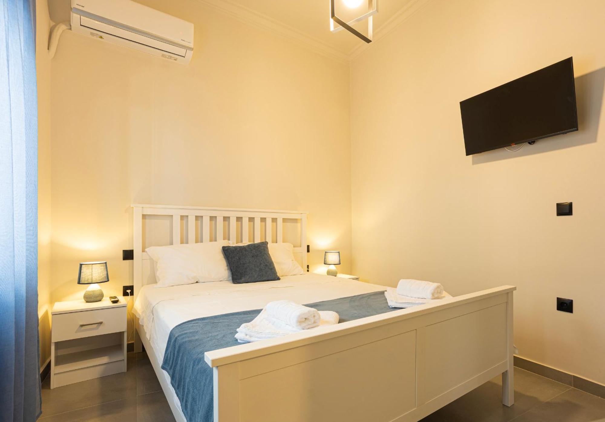 Luxury Apartment By The Sea- Euripus Strait Karababás Екстериор снимка